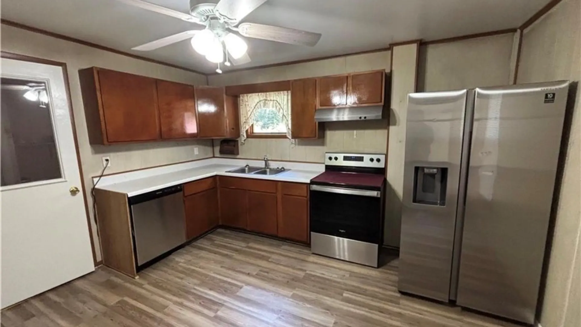 Property at 413 Washington Avenue, Elmira City, NY 14901 11