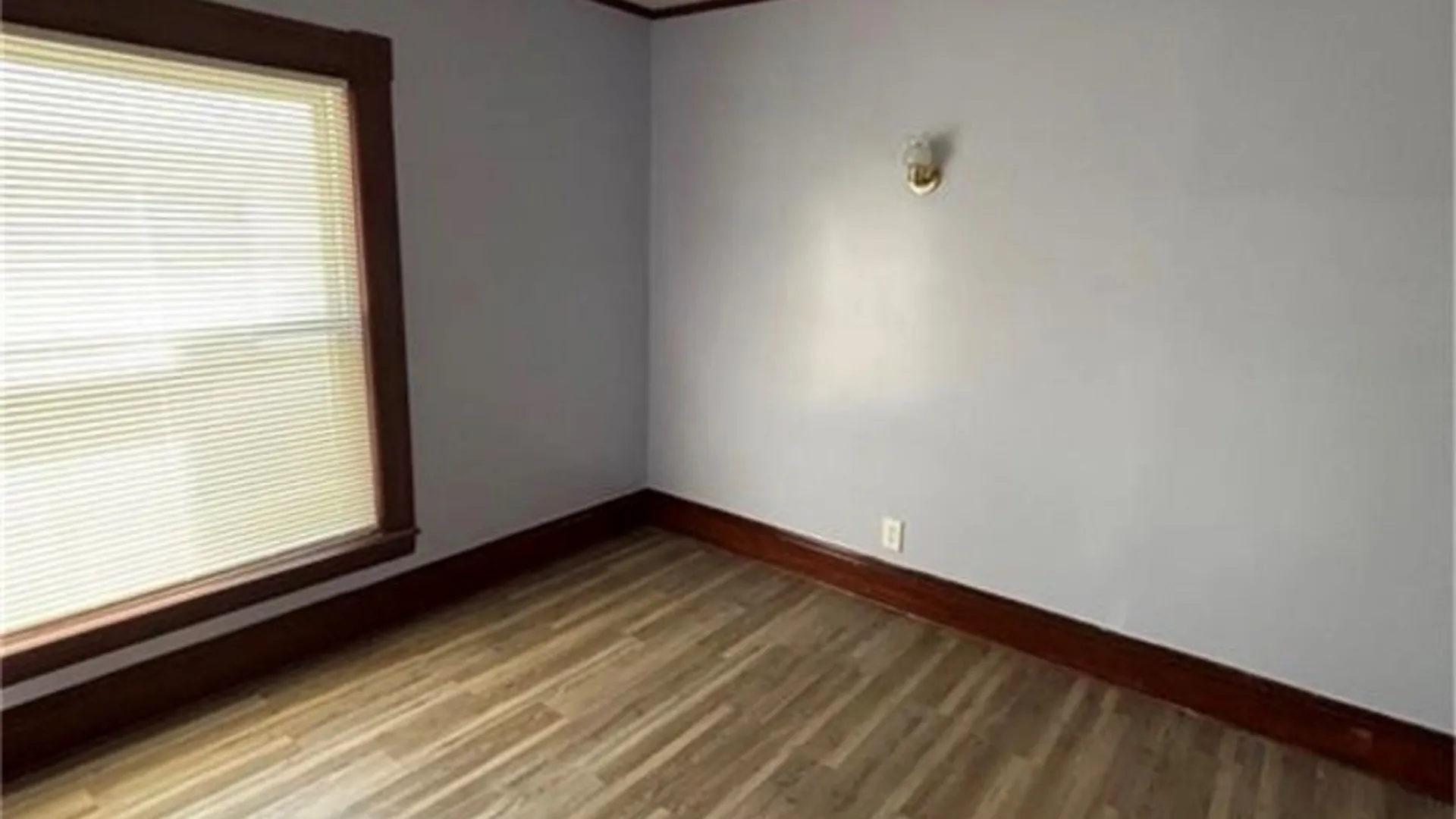 Property at 413 Washington Avenue, Elmira City, NY 14901 15