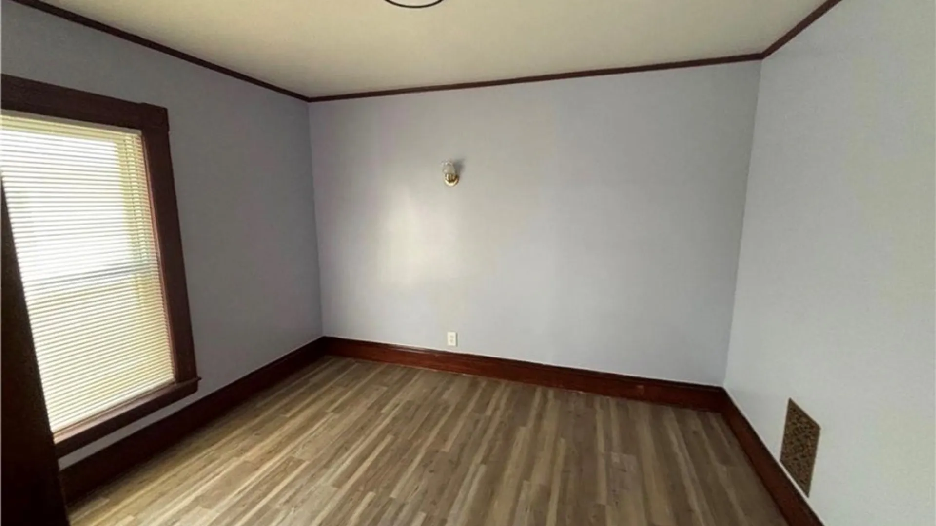 Property at 413 Washington Avenue, Elmira City, NY 14901 17