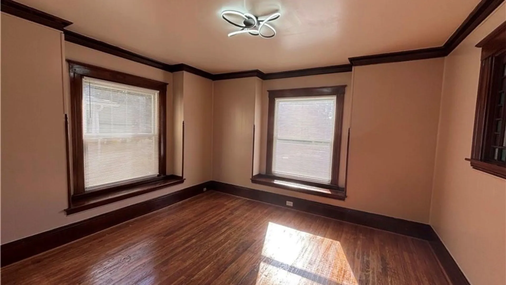 Property at 413 Washington Avenue, Elmira City, NY 14901 8