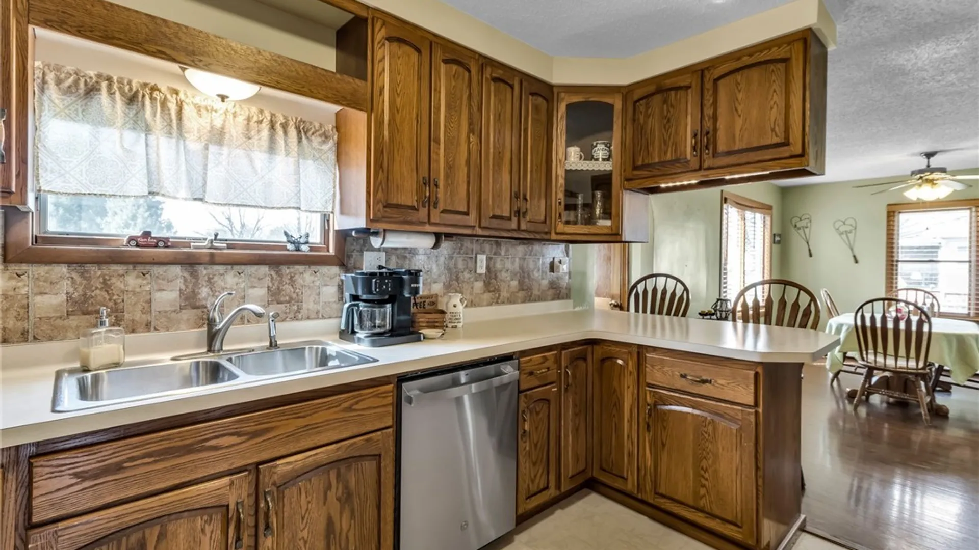 Property at 7547 Ridge Road, Hartland, NY 14067 9