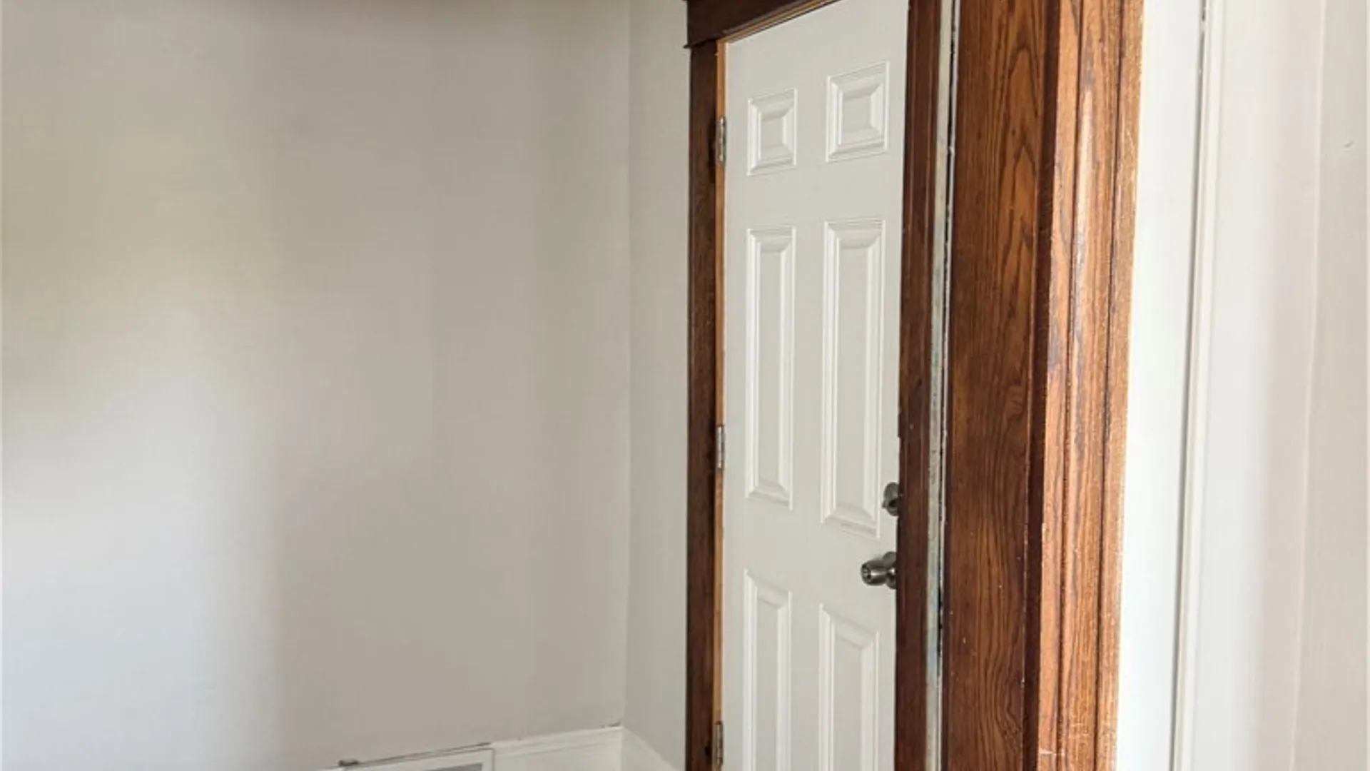 Property at 238 Oxford Avenue, Buffalo, NY 14209 11