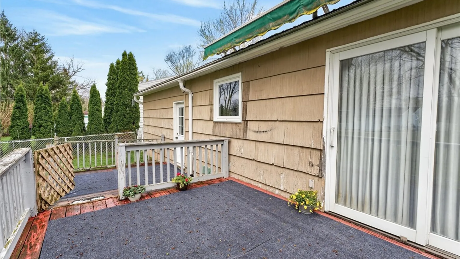 Property at 110 Colonnade Drive, Henrietta, NY 14623 33