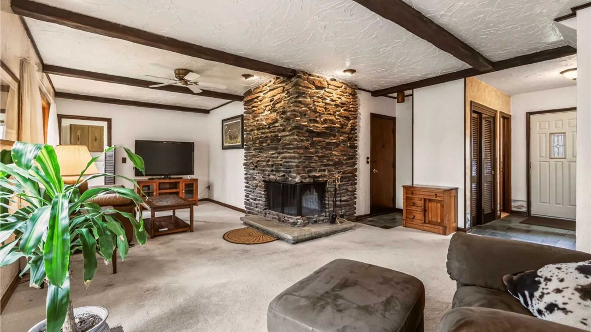 Property at 100 Gordon Drive, Greece, NY 14626 9