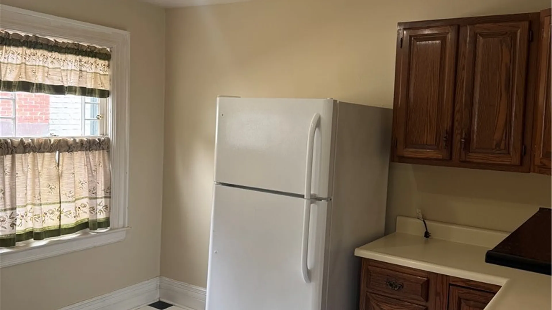 Property at 344 Elmwood Avenue, Buffalo, NY 14222 9