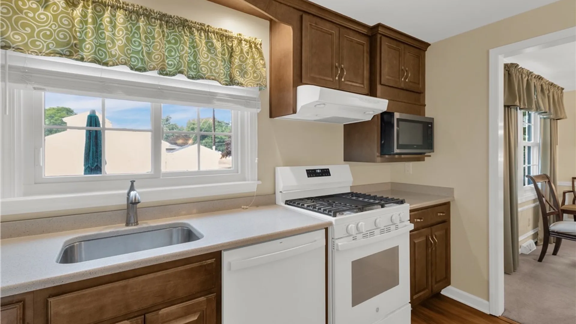 Property at 56 LaBelle Terrace, Amherst, NY 14228 15