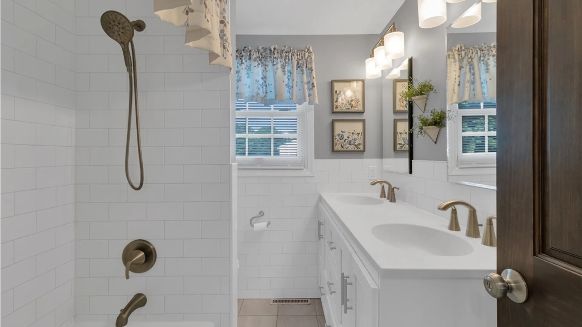 Property at 56 LaBelle Terrace, Amherst, NY 14228 36