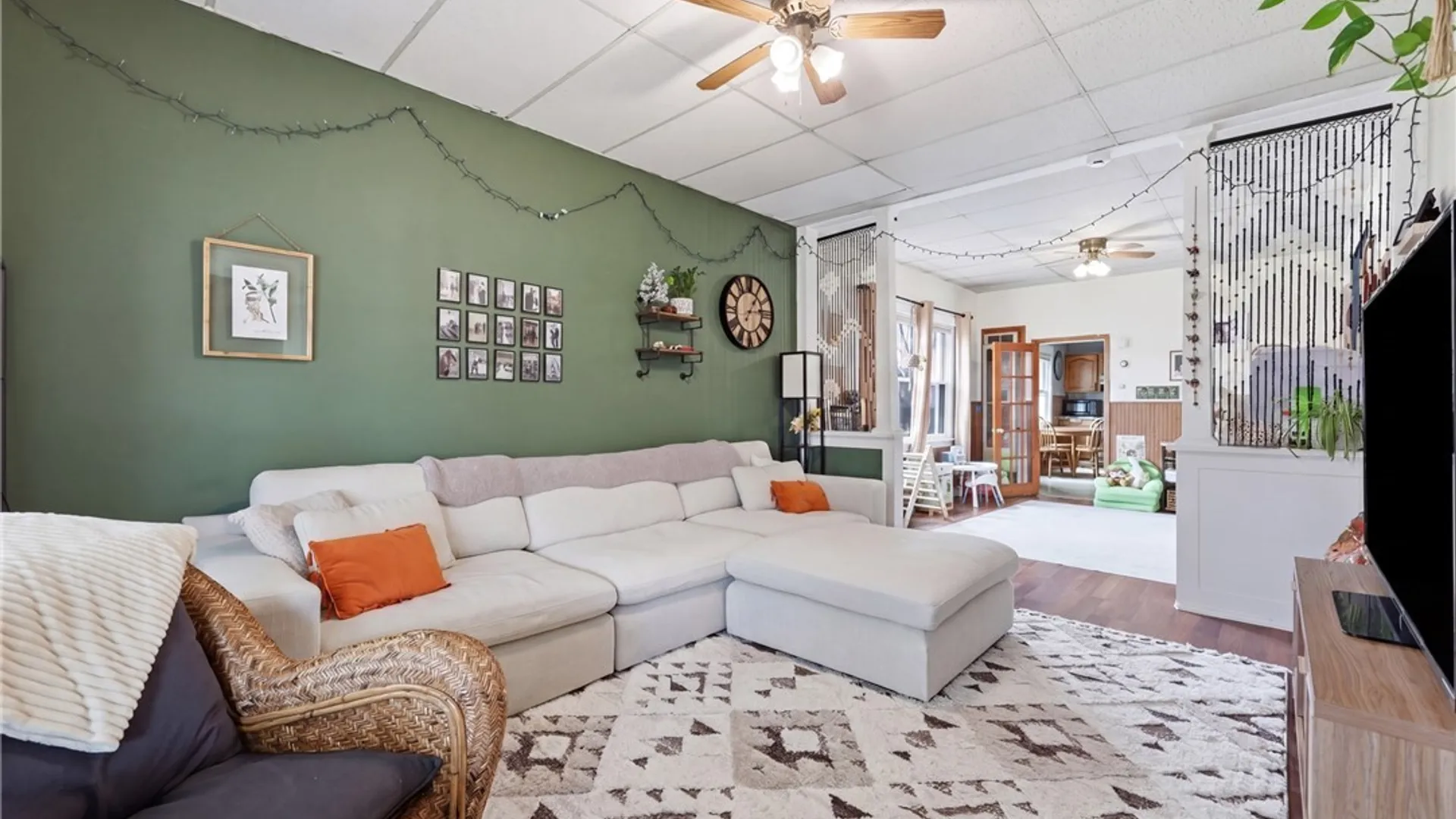 Property at 232 Atlantic Avenue, Cheektowaga, NY 14212 6