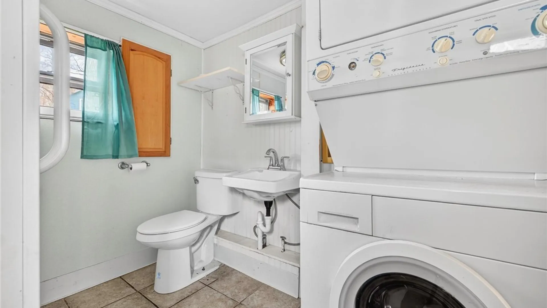 Property at 8586 Lake Shore Road, Evans, NY 14006 40