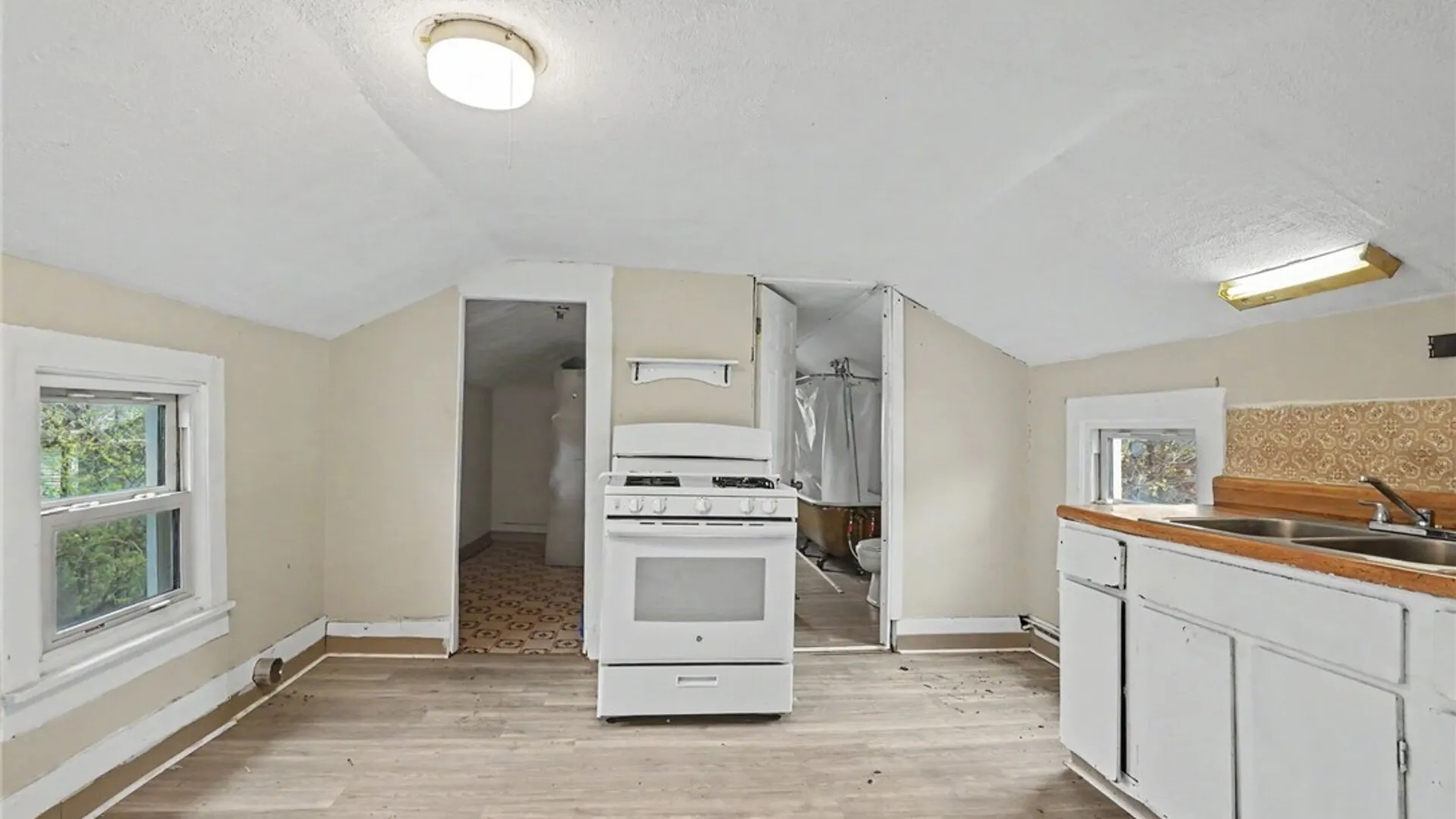 Property at 149 Green Street, Lockport City, NY 14094 39