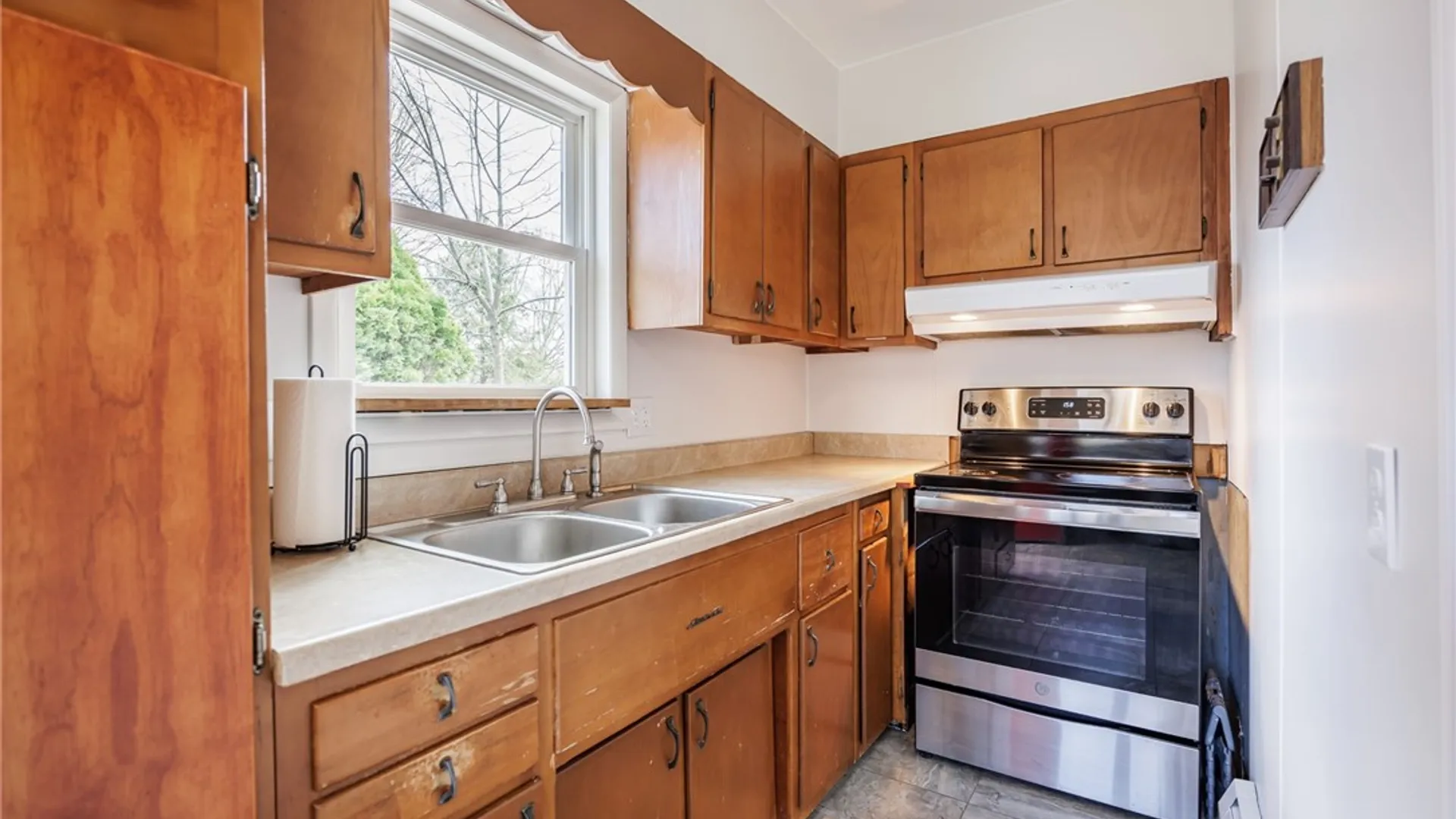 Property at 178 Elmgrove Road, Greece, NY 14626 14
