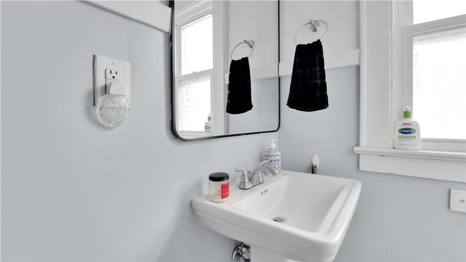 Property at 811-815 Grand Avenue, Rochester, NY 14609 19