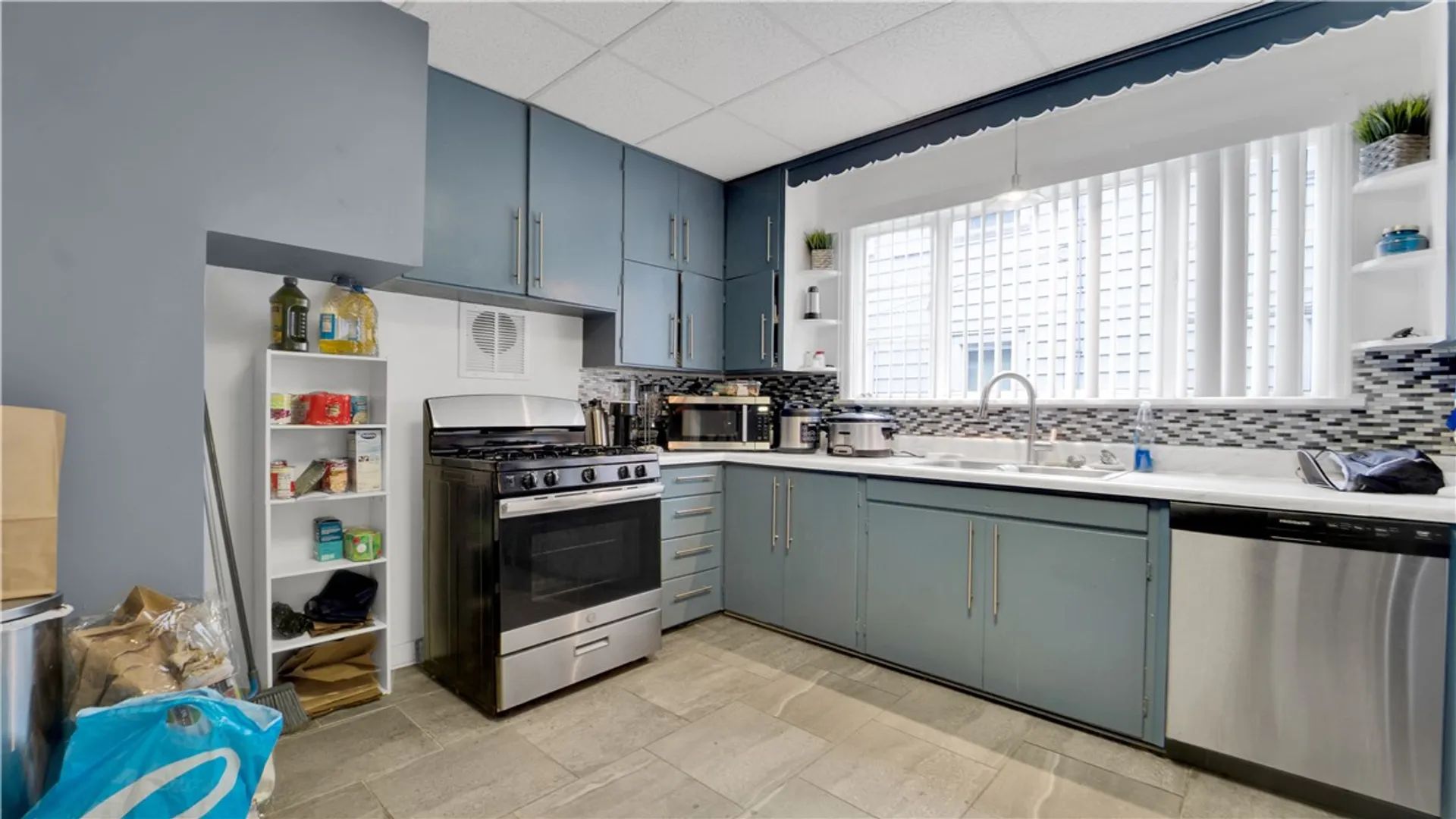Property at 811-815 Grand Avenue, Rochester, NY 14609 20