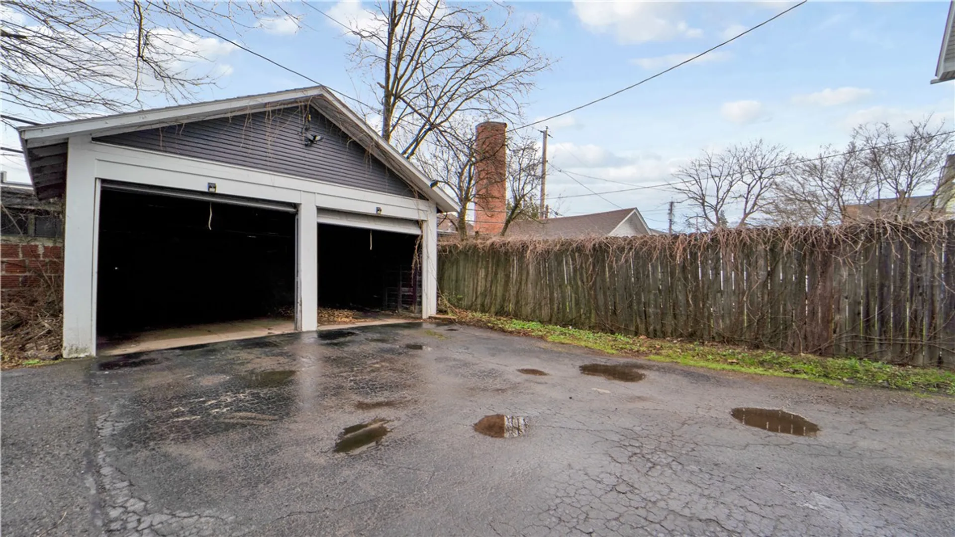 Property at 811-815 Grand Avenue, Rochester, NY 14609 26