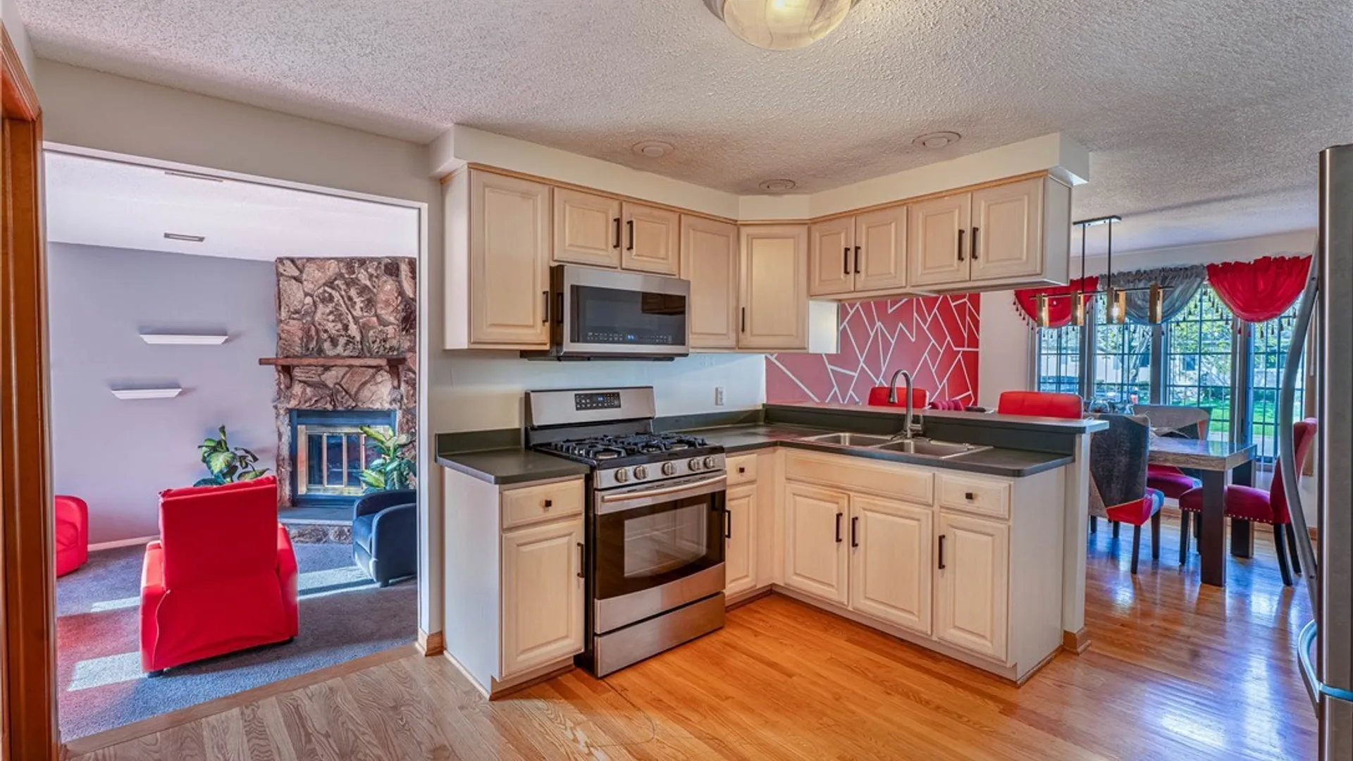 Property at 21 Grand Prix Drive, Cheektowaga, NY 14227 10