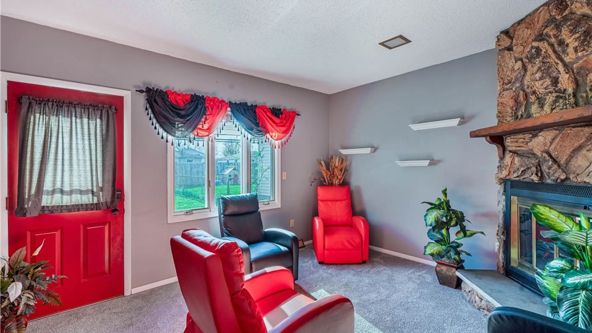 Property at 21 Grand Prix Drive, Cheektowaga, NY 14227 11