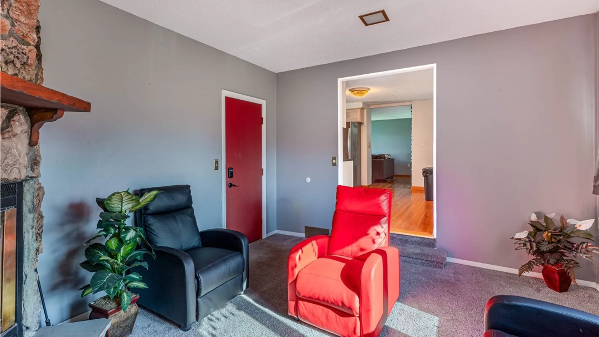 Property at 21 Grand Prix Drive, Cheektowaga, NY 14227 13