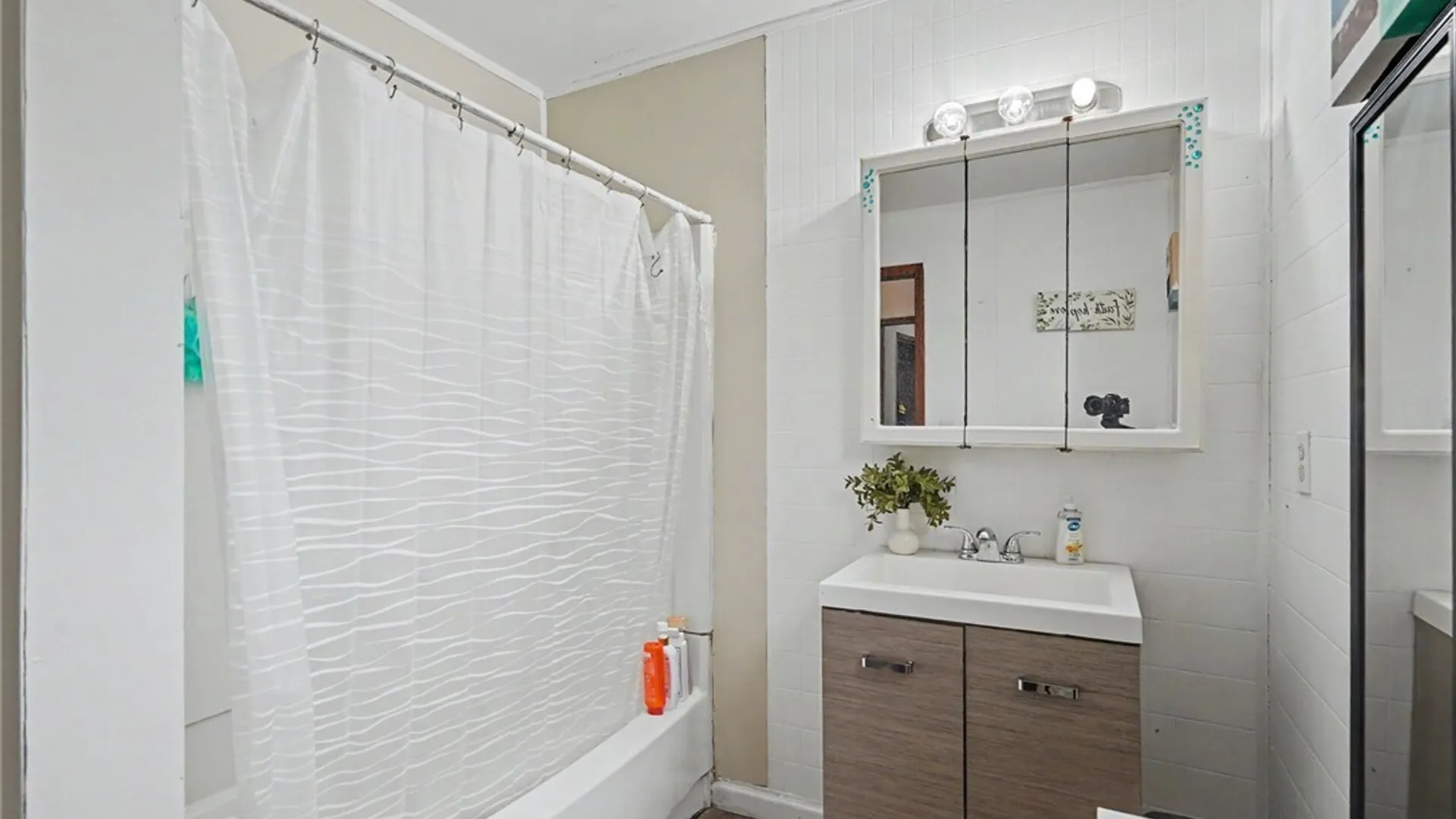 Property at 133 Hawley Street, Lockport City, NY 14094 48