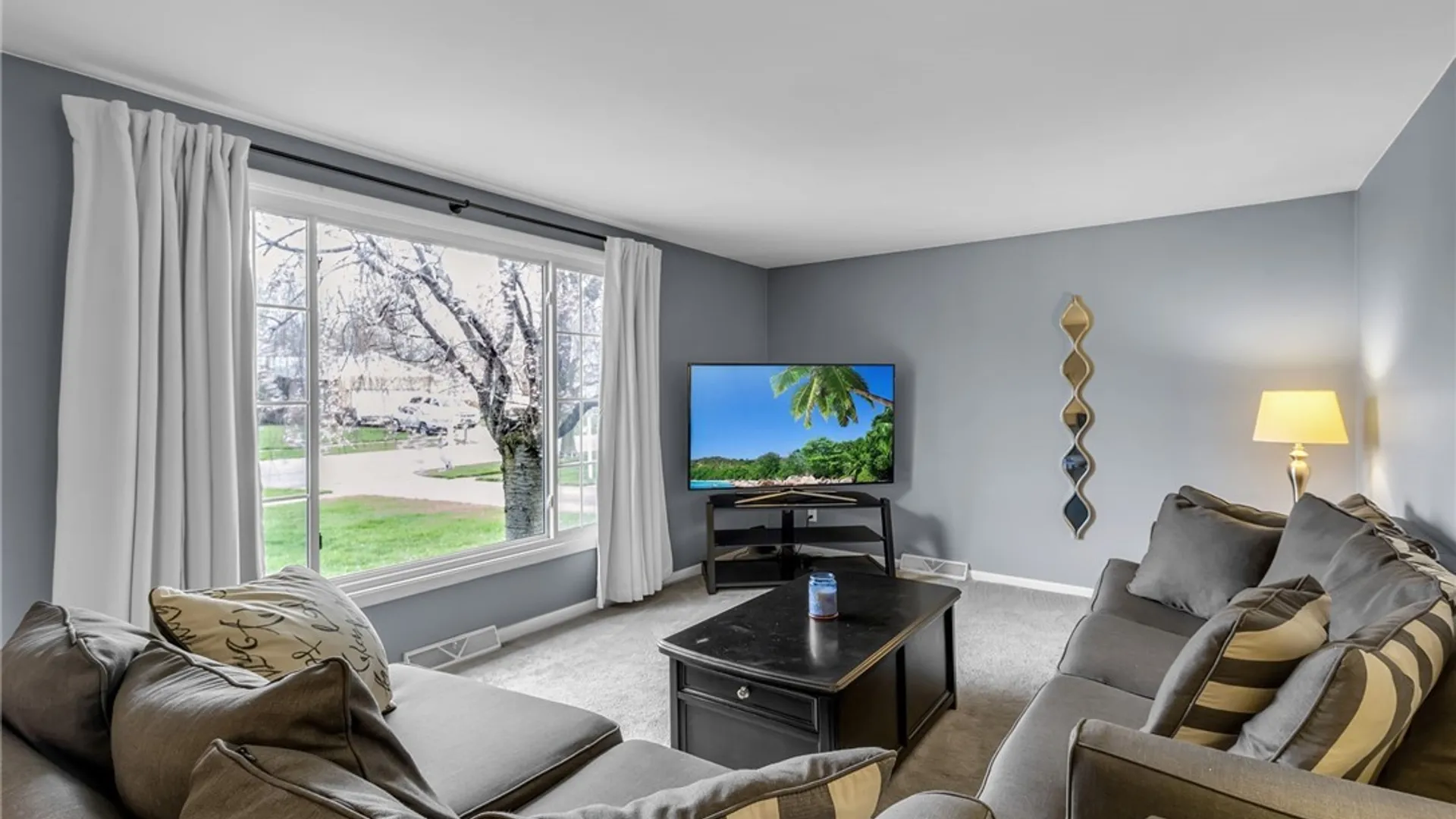 Property at 67 Transit Hill Drive, Cheektowaga, NY 14043 12