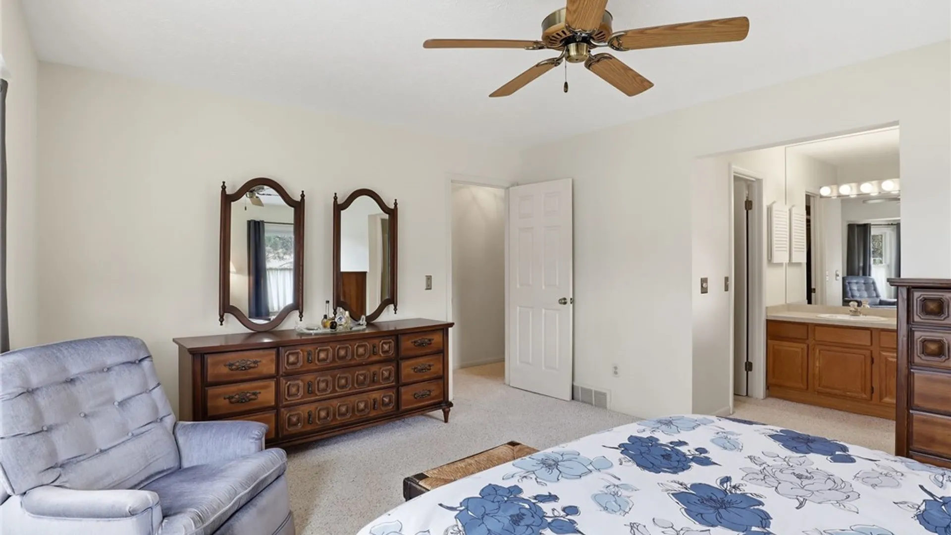 Property at 52 Stonington Drive, Pittsford, NY 14534 19