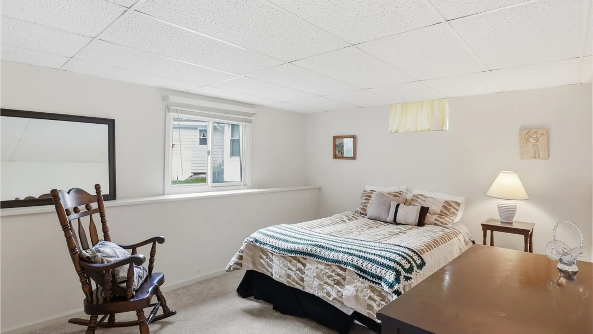 Property at 52 Stonington Drive, Pittsford, NY 14534 28