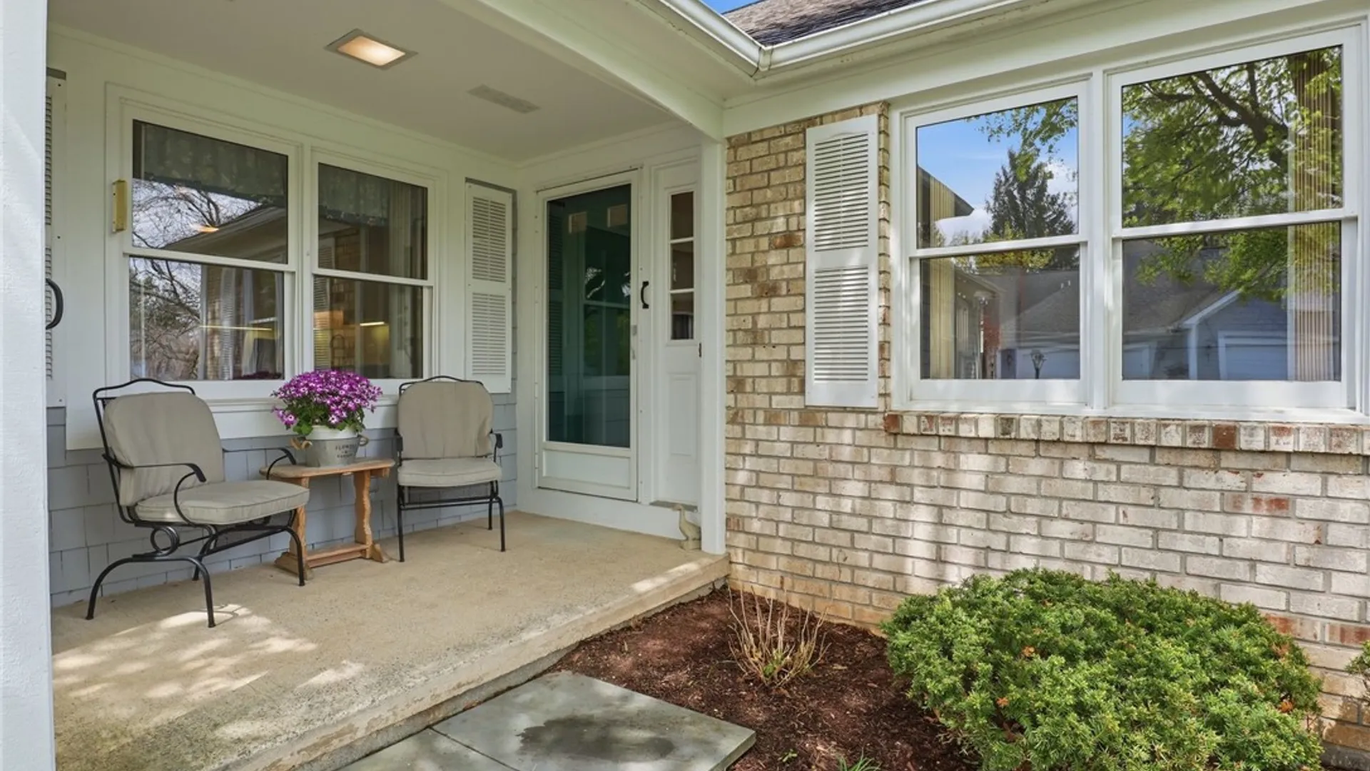 Property at 52 Stonington Drive, Pittsford, NY 14534 4