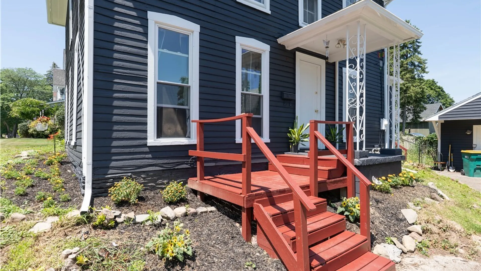 Property at 6 Pine Street, Perry, NY 14530 3