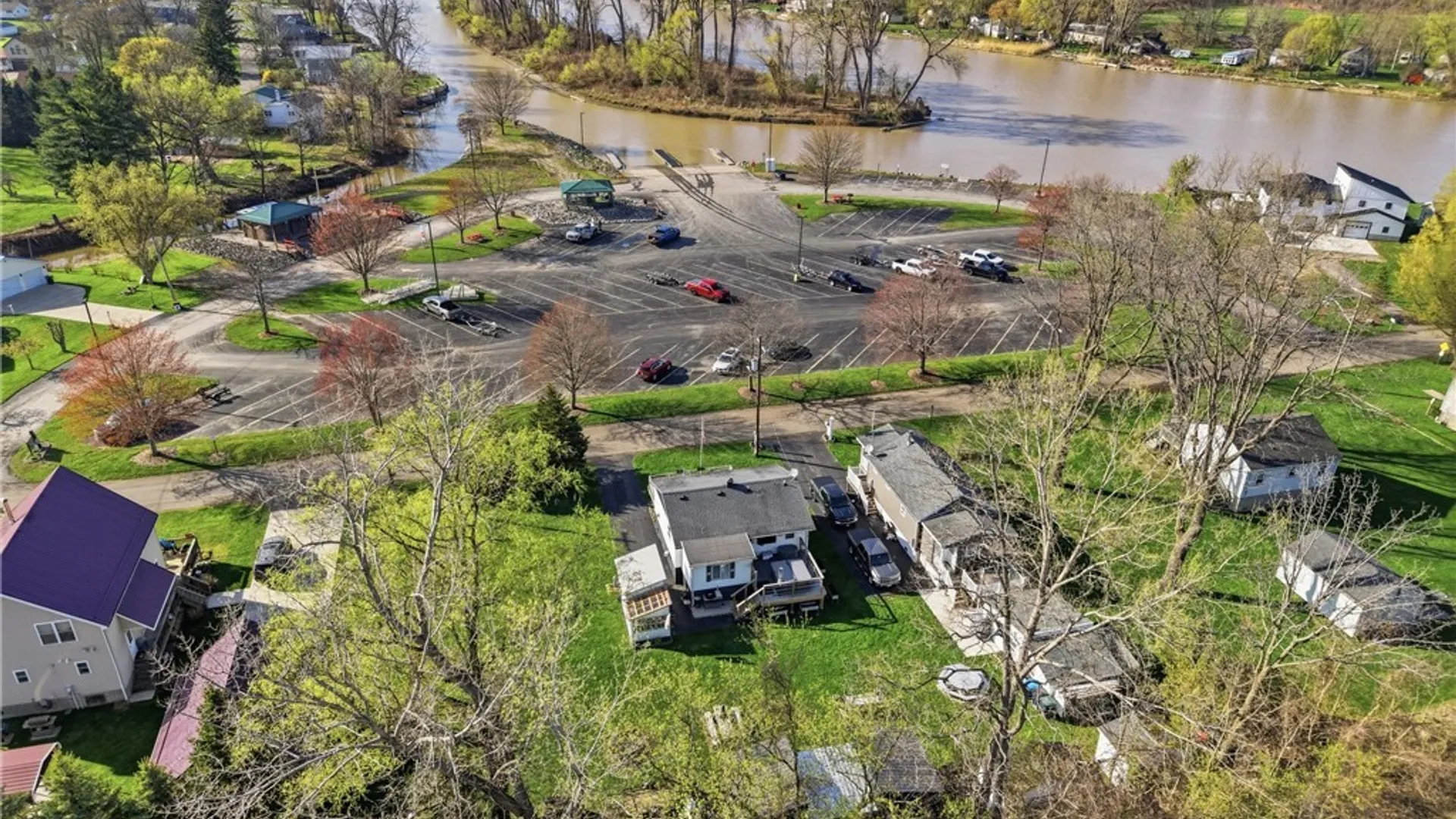 Property at 879 Triangle Drive, Hanover, NY 14081 41