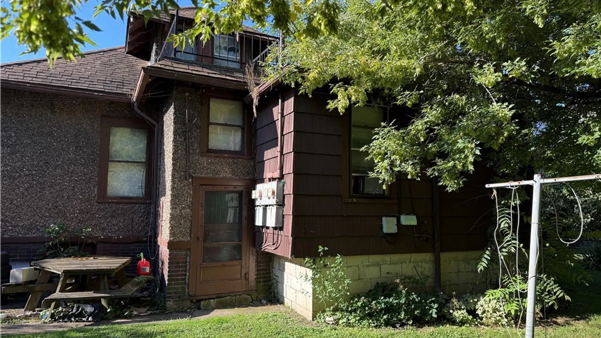 Property at 368 Spruce Avenue, Niagara Falls, NY 14301 5