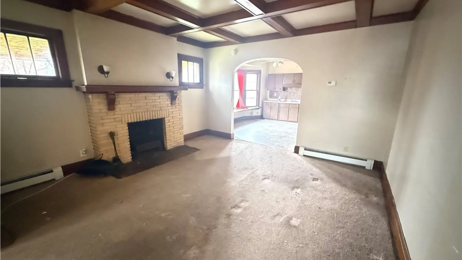 Property at 368 Spruce Avenue, Niagara Falls, NY 14301 7