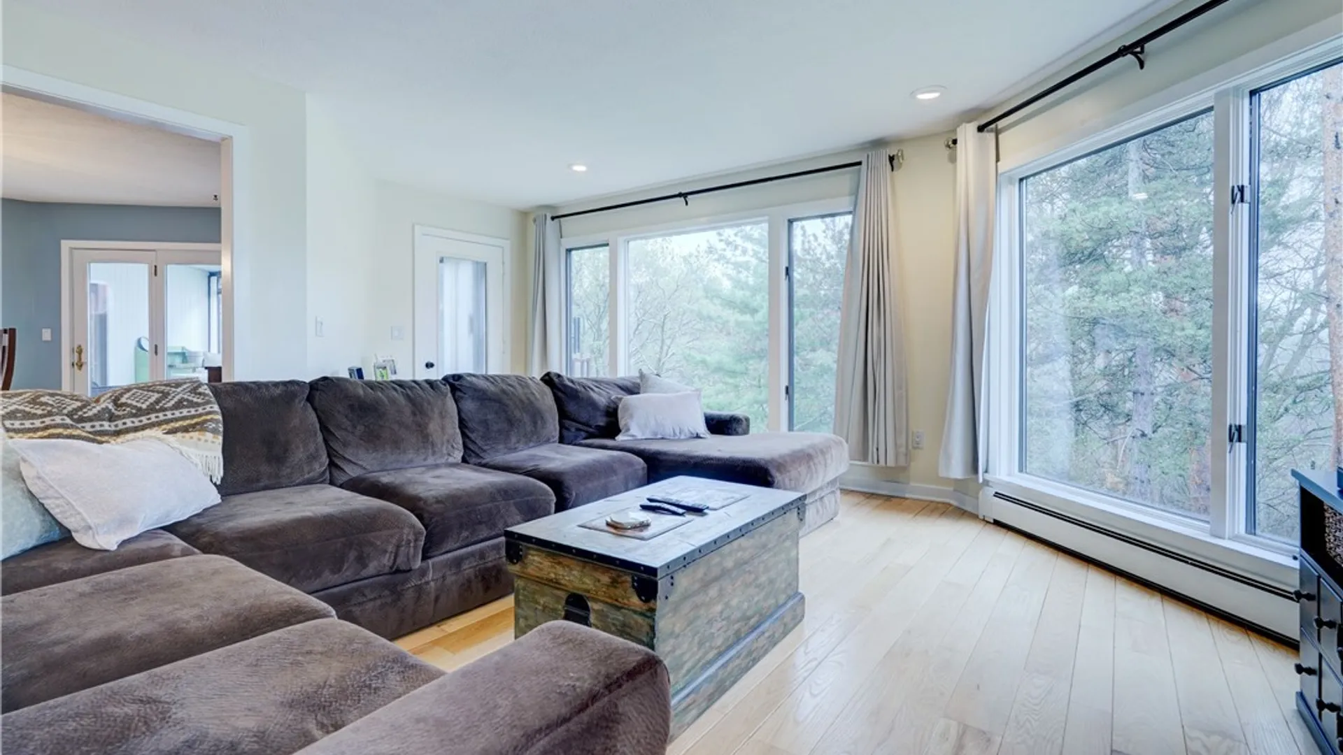 Property at 260 Mendon Center Road, Mendon, NY 14472 21