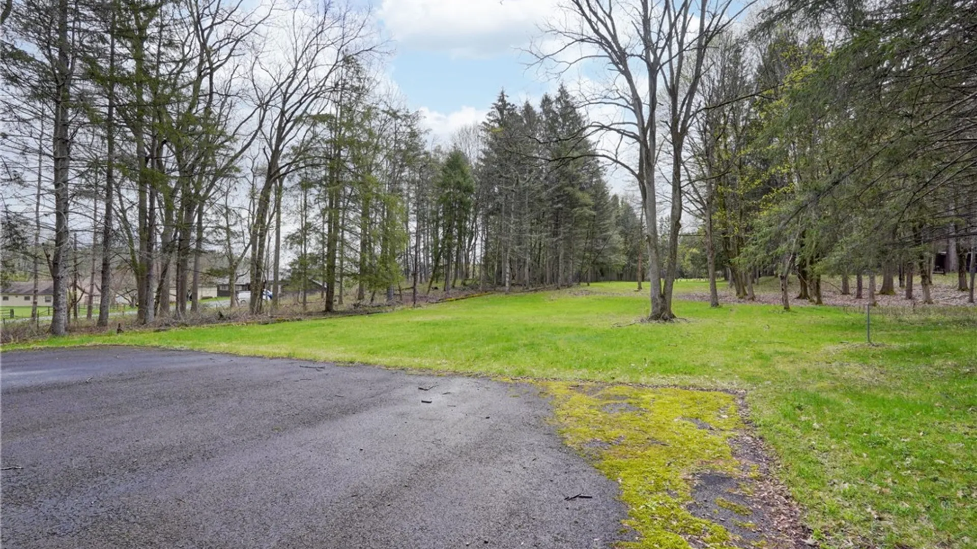 Property at 260 Mendon Center Road, Mendon, NY 14472 35