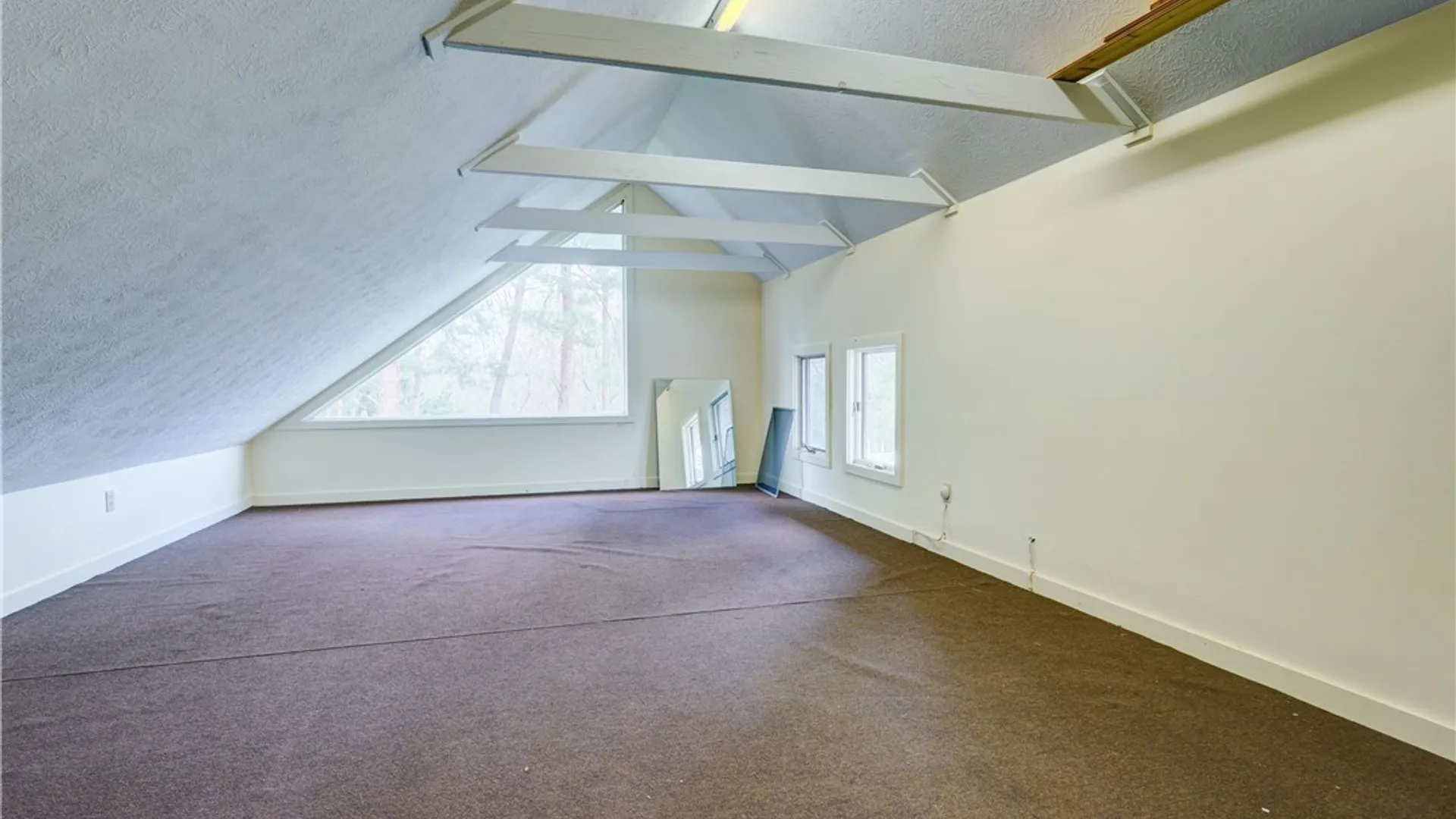 Property at 260 Mendon Center Road, Mendon, NY 14472 43