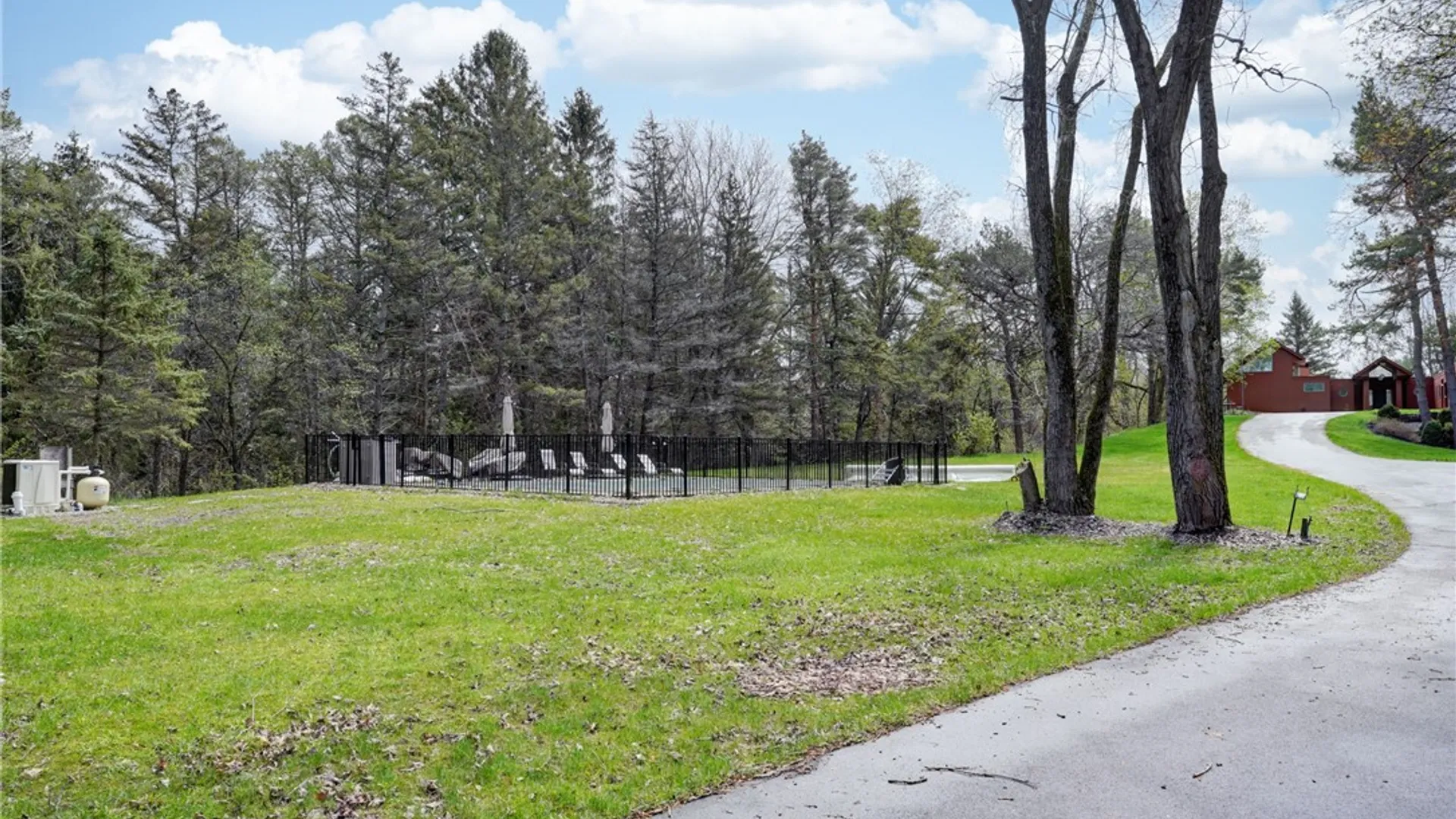 Property at 260 Mendon Center Road, Mendon, NY 14472 9