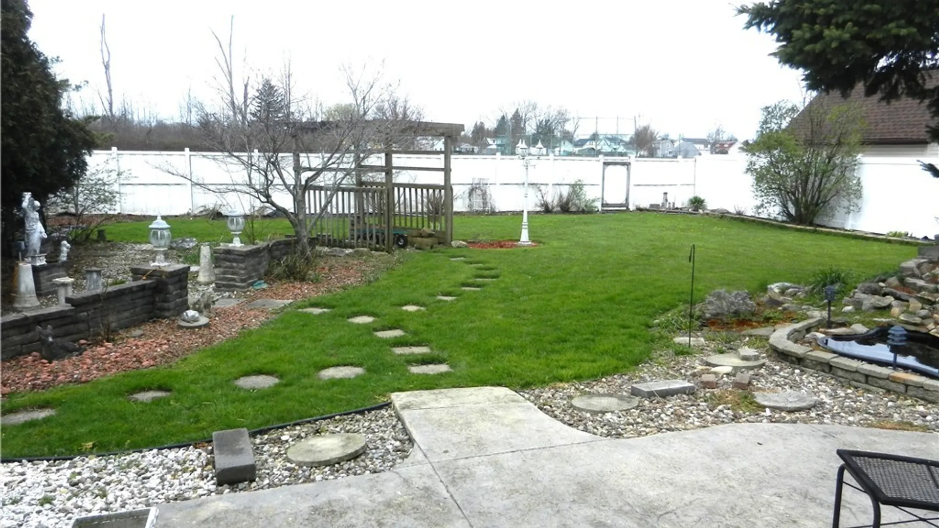 Property at 62 Deer Chase Rd Road, West Seneca, NY 14224 21