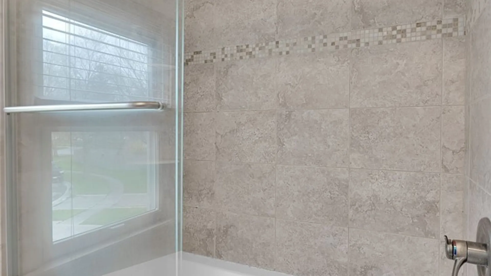 Property at 17 Fox Chapel Court, Amherst, NY 14221 29