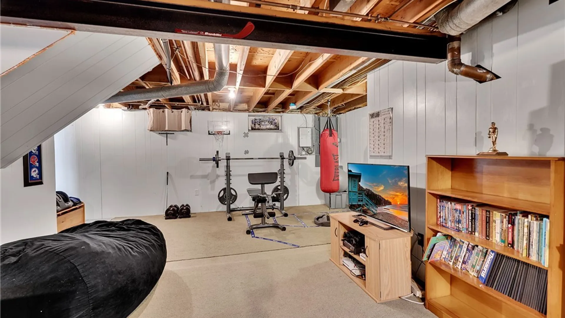 Property at 17 Fox Chapel Court, Amherst, NY 14221 31