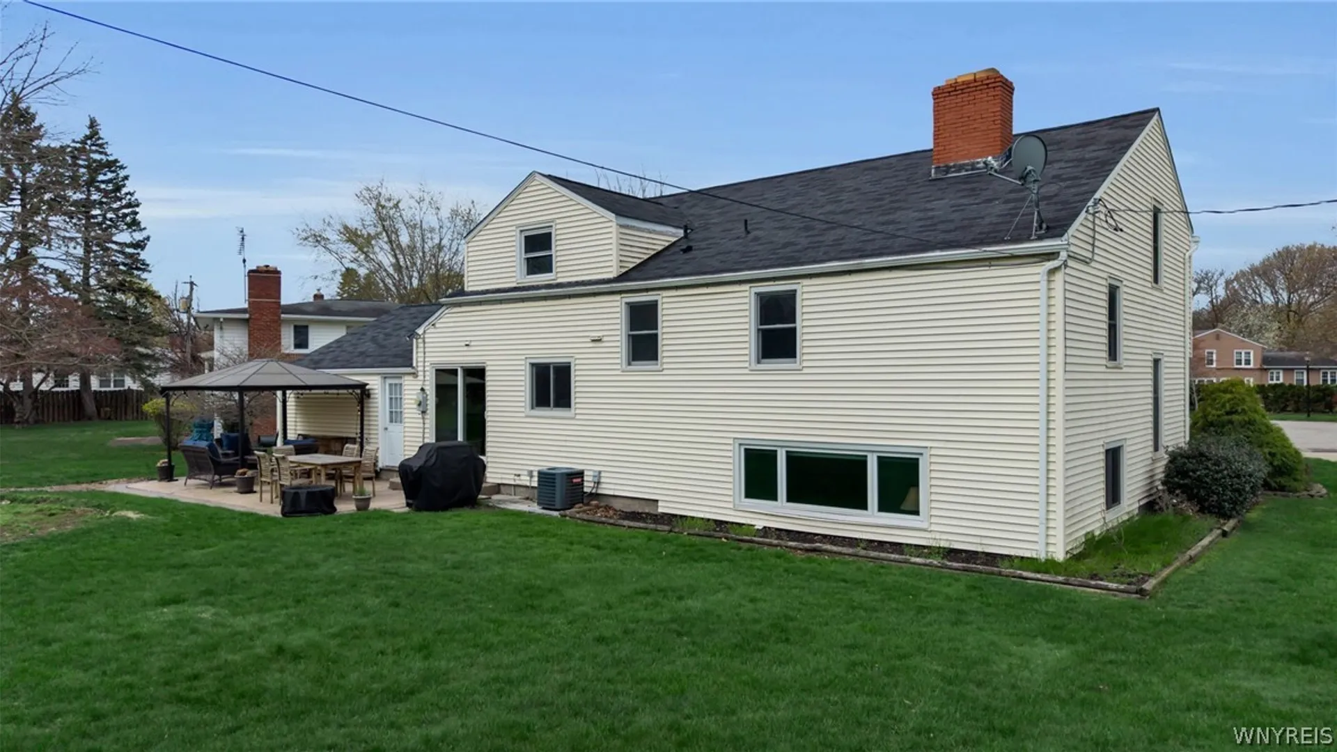 Property at 17 Fox Chapel Court, Amherst, NY 14221 36