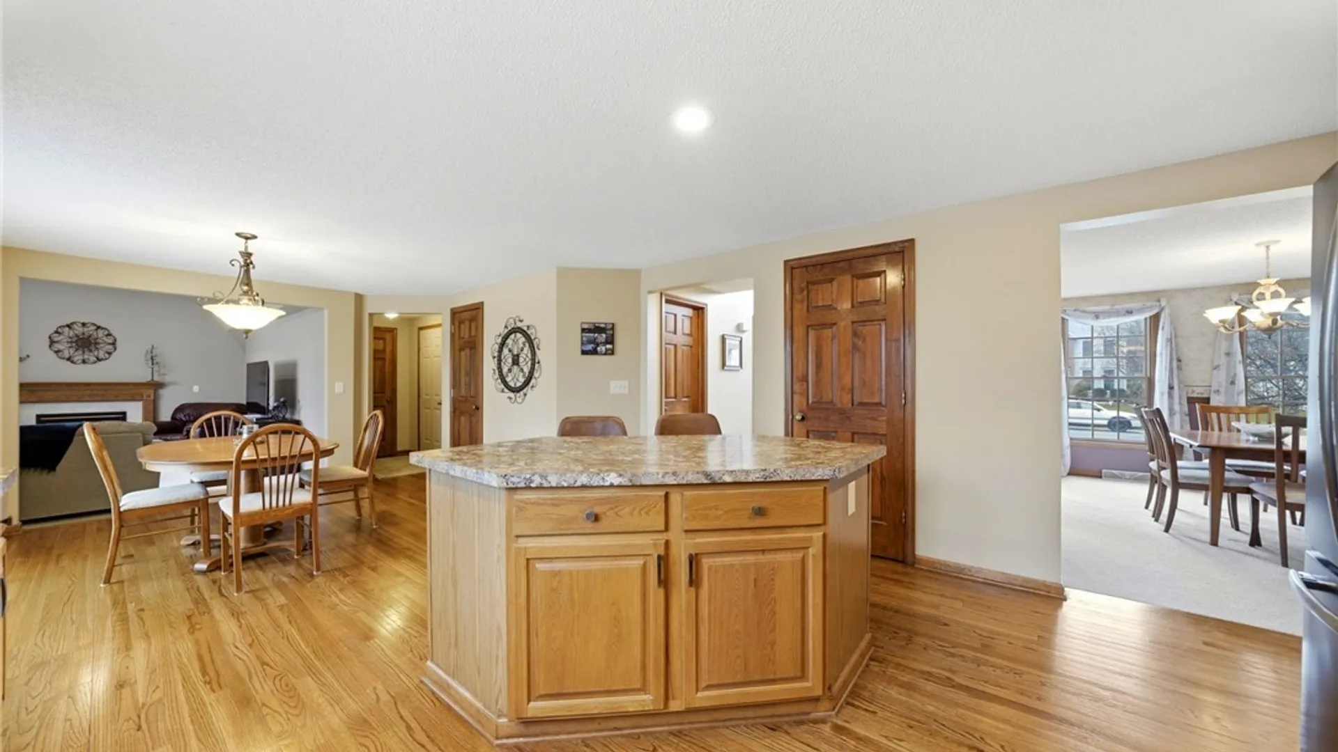 Property at 3460 Parkwood Common, Hamburg, NY 14075 10