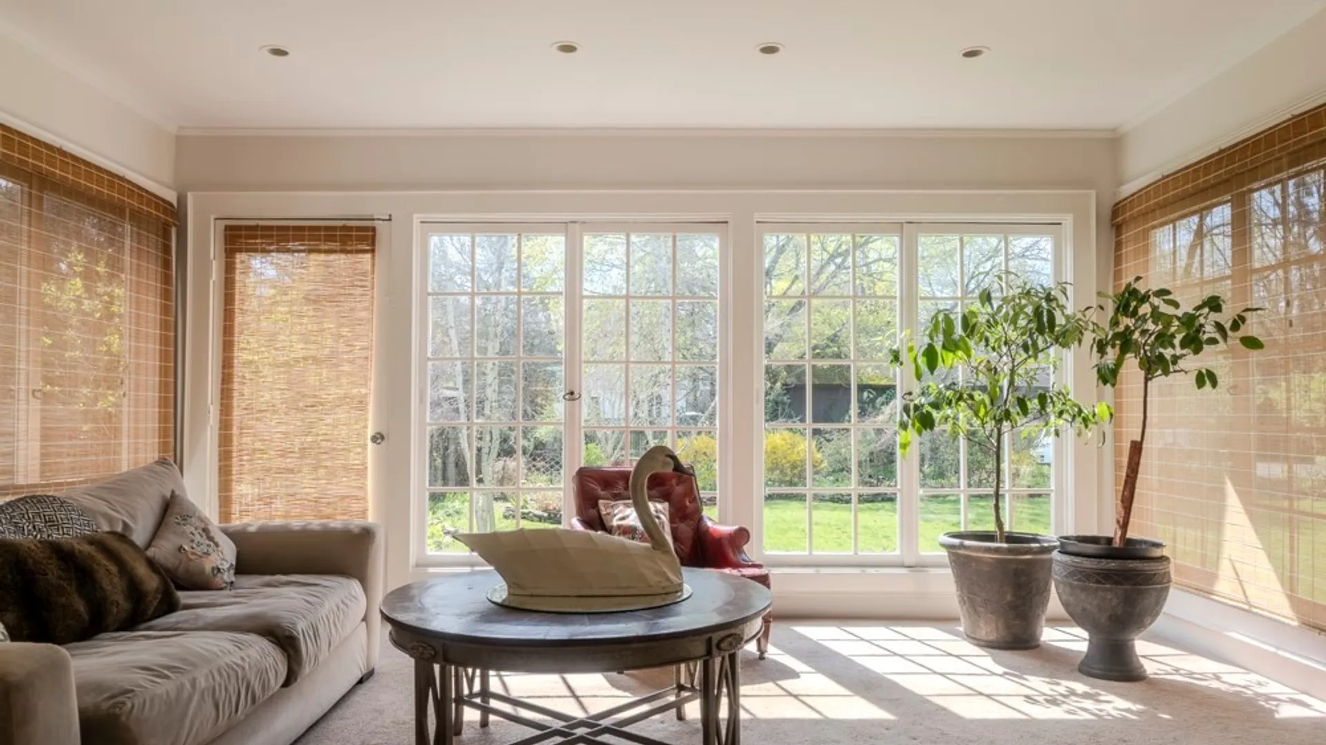 Property at 10 Brattle Road, Syracuse, NY 13203 16