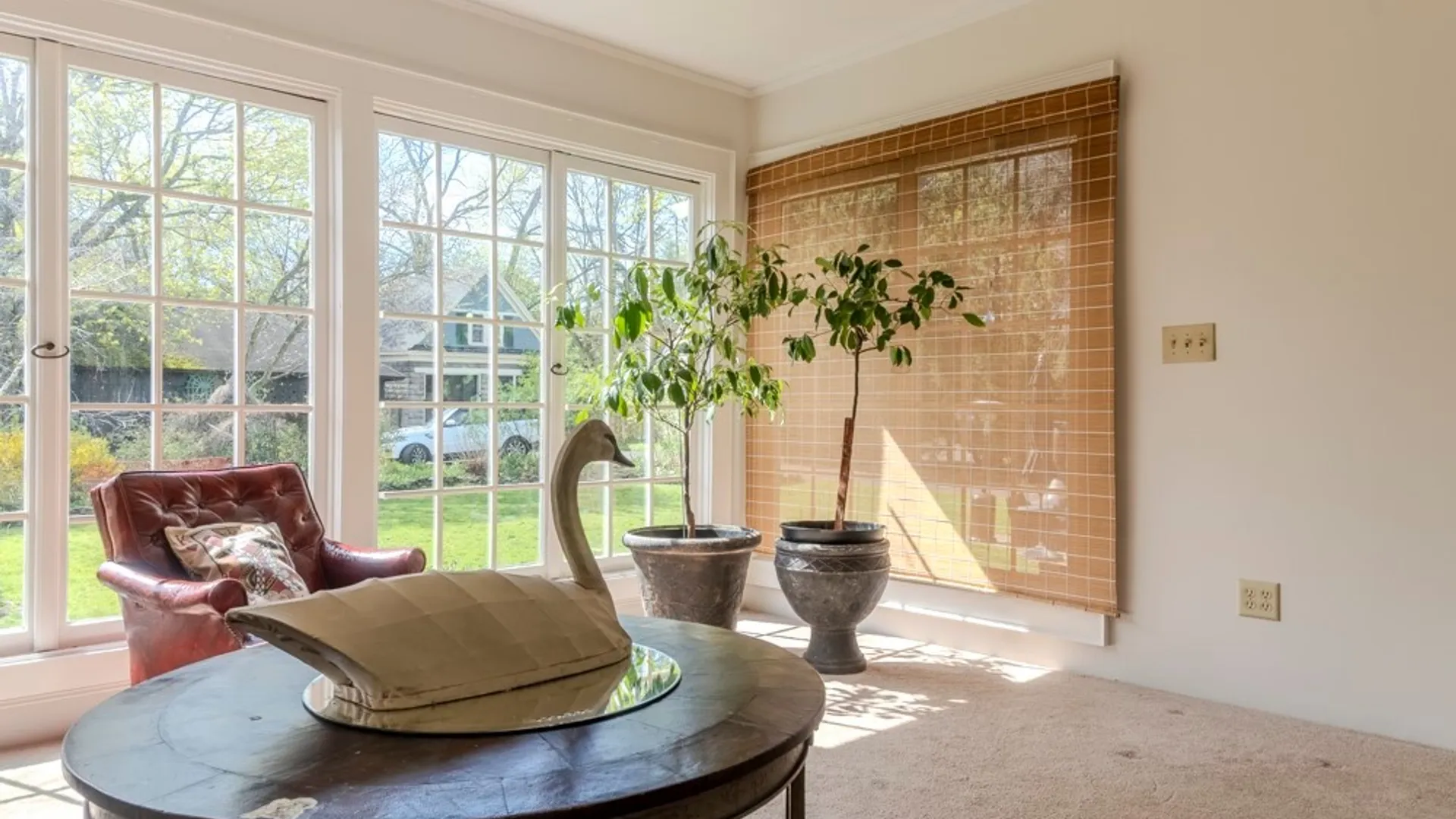 Property at 10 Brattle Road, Syracuse, NY 13203 18