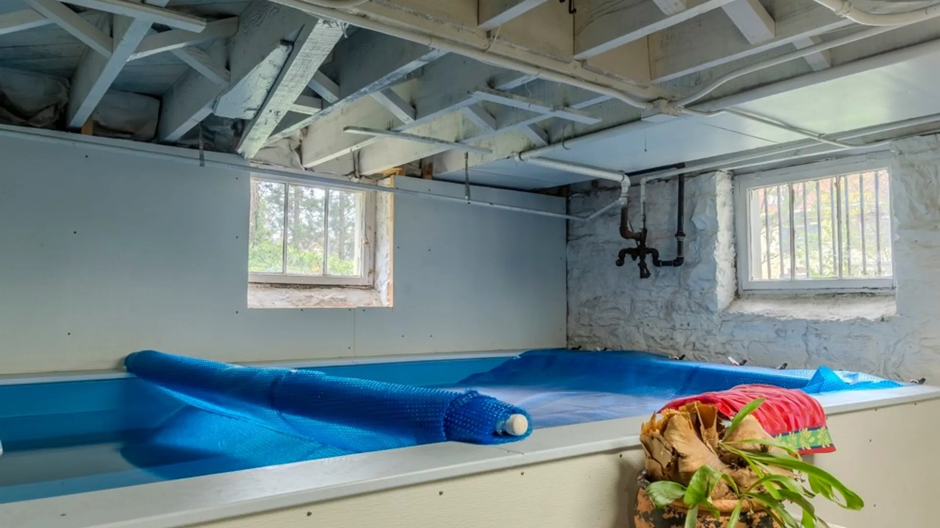 Property at 10 Brattle Road, Syracuse, NY 13203 37