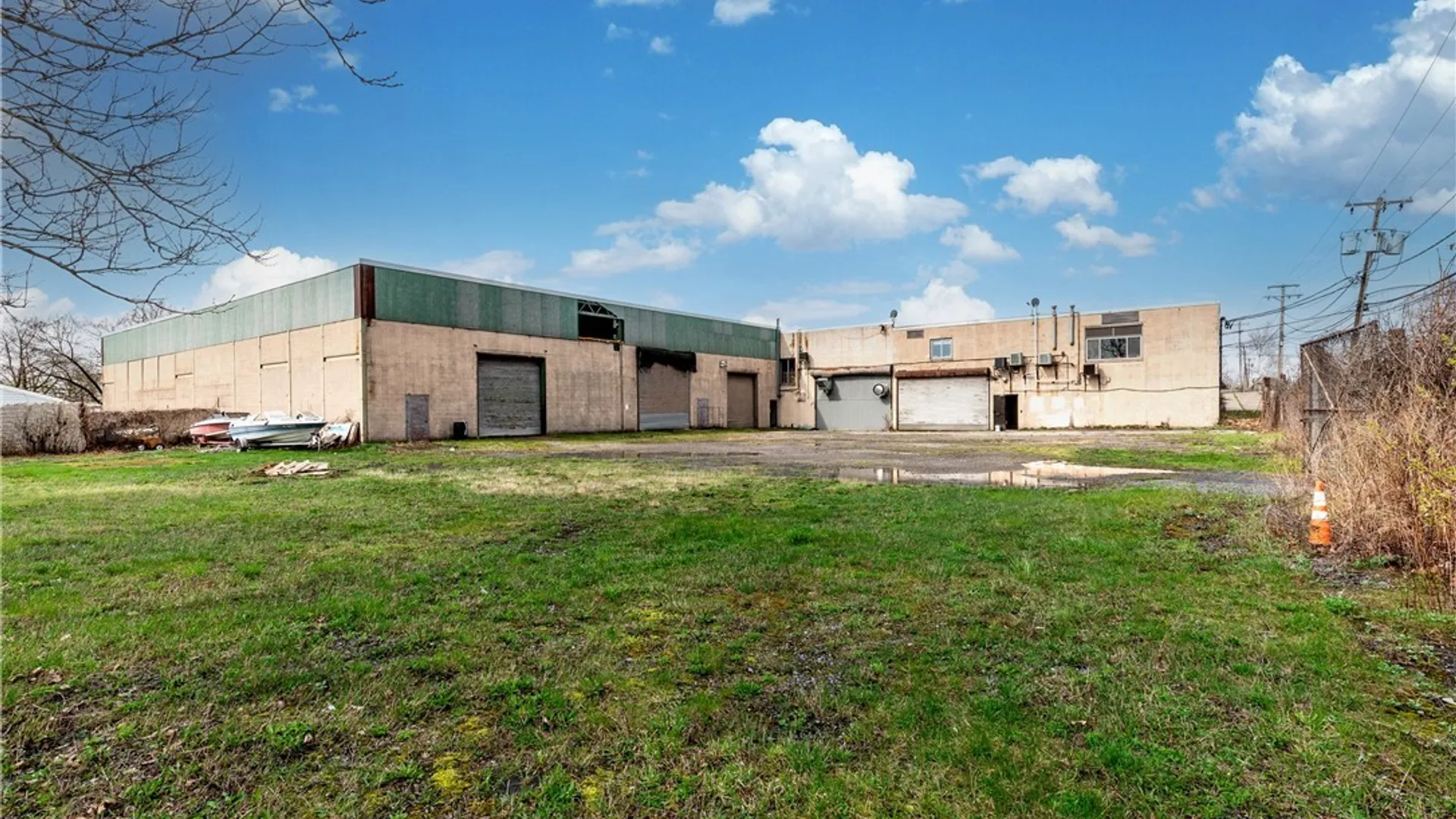 Property at 2425 Hyde Park Boulevard, Niagara Falls, NY 14305 19