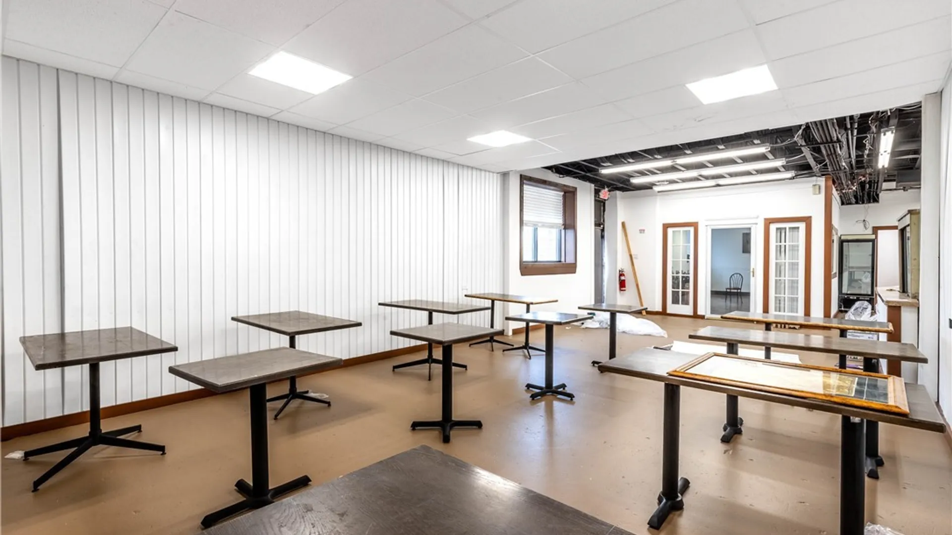 Property at 2425 Hyde Park Boulevard, Niagara Falls, NY 14305 26