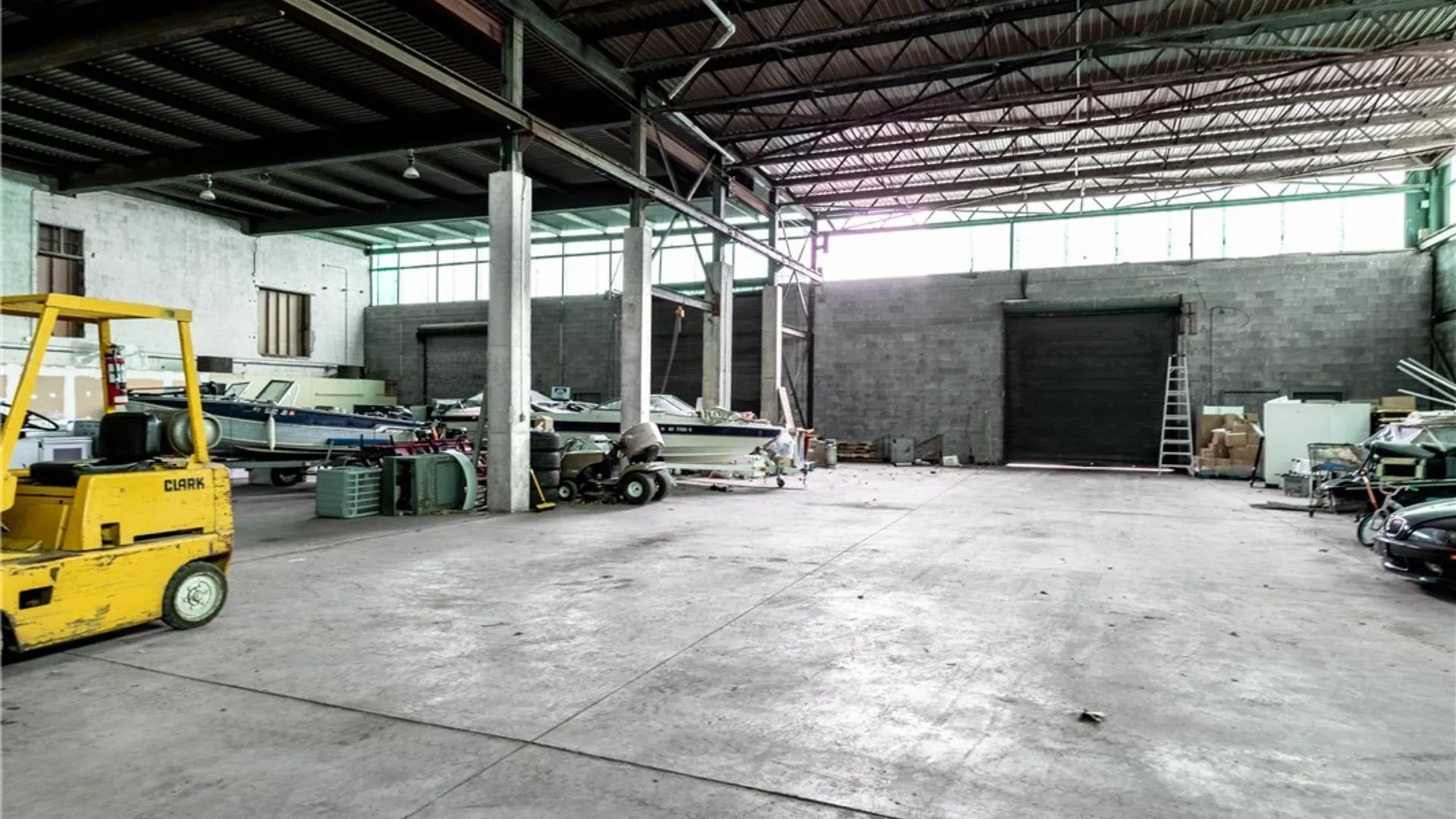 Property at 2425 Hyde Park Boulevard, Niagara Falls, NY 14305 47