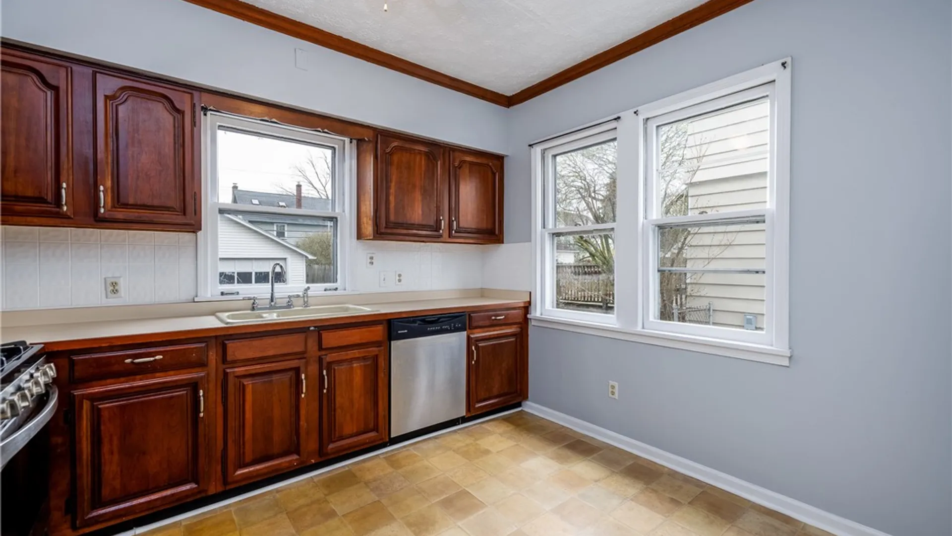 Property at 85 Culver Parkway, Irondequoit, NY 14609 24