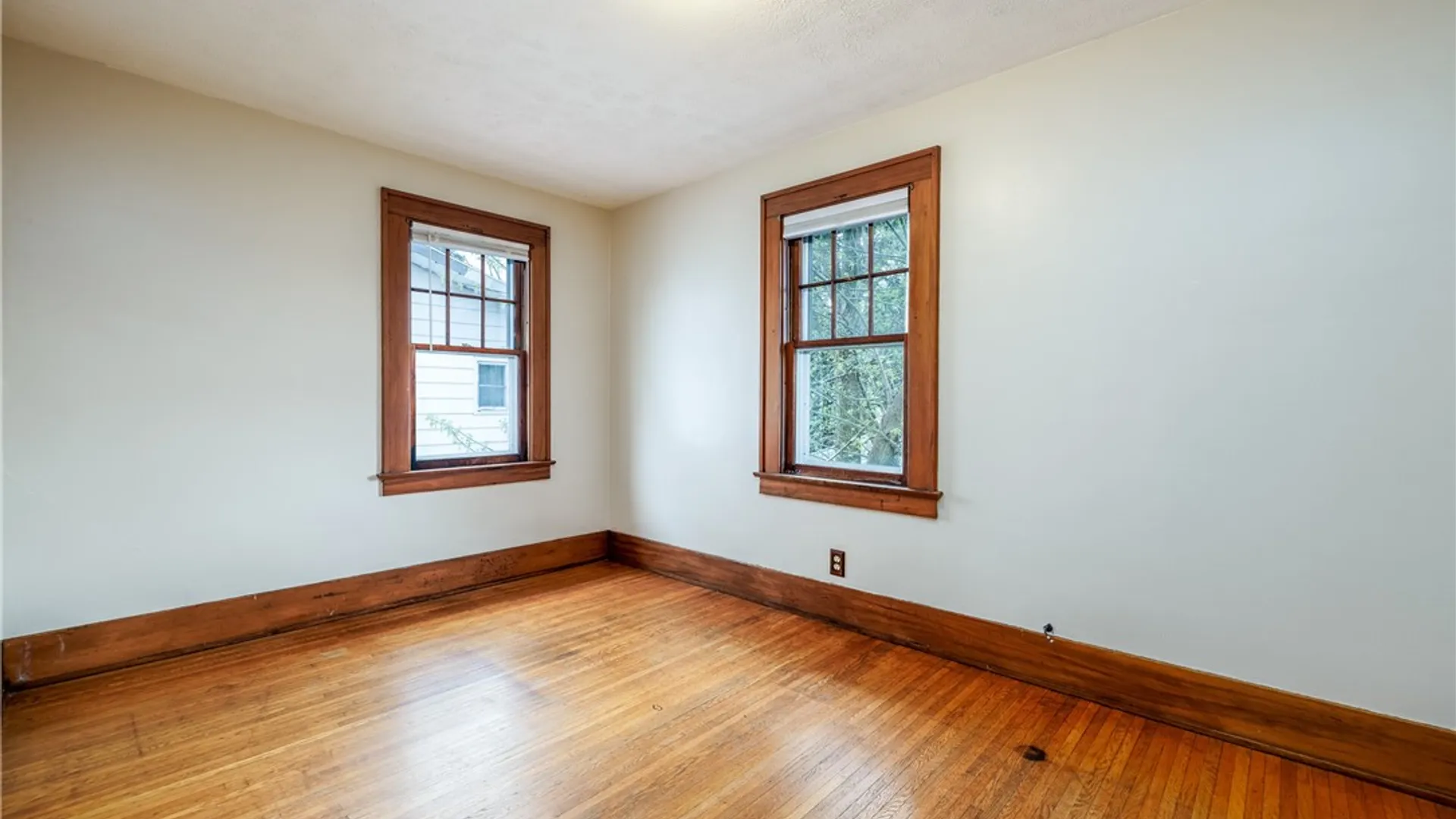 Property at 85 Culver Parkway, Irondequoit, NY 14609 31