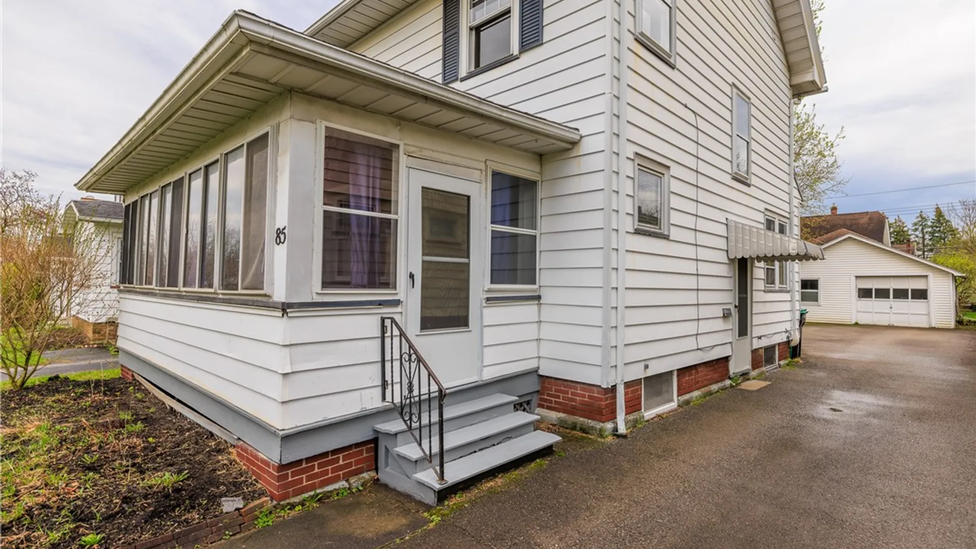 Property at 85 Culver Parkway, Irondequoit, NY 14609 4