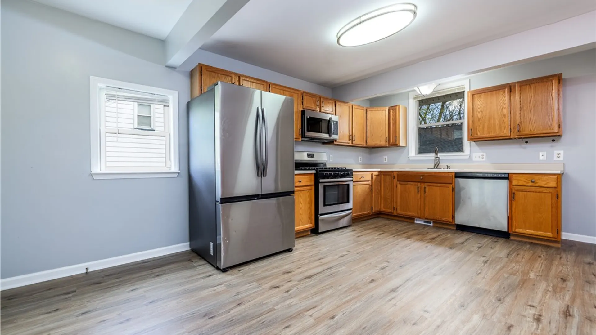 Property at 231 Hampton Boulevard, Greece, NY 14612 15