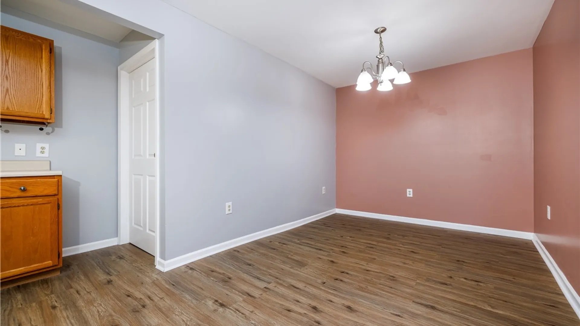 Property at 231 Hampton Boulevard, Greece, NY 14612 17